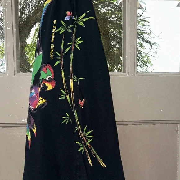 Ed Hardy Vintage Tee with Colorful Parrot Design - Picture 5 of 5